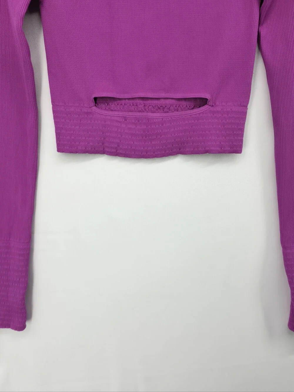 Free People Movement Cut It Out Top M/L Magenta Ribbed Crop Thumbhole USA - Picture 5 of 11